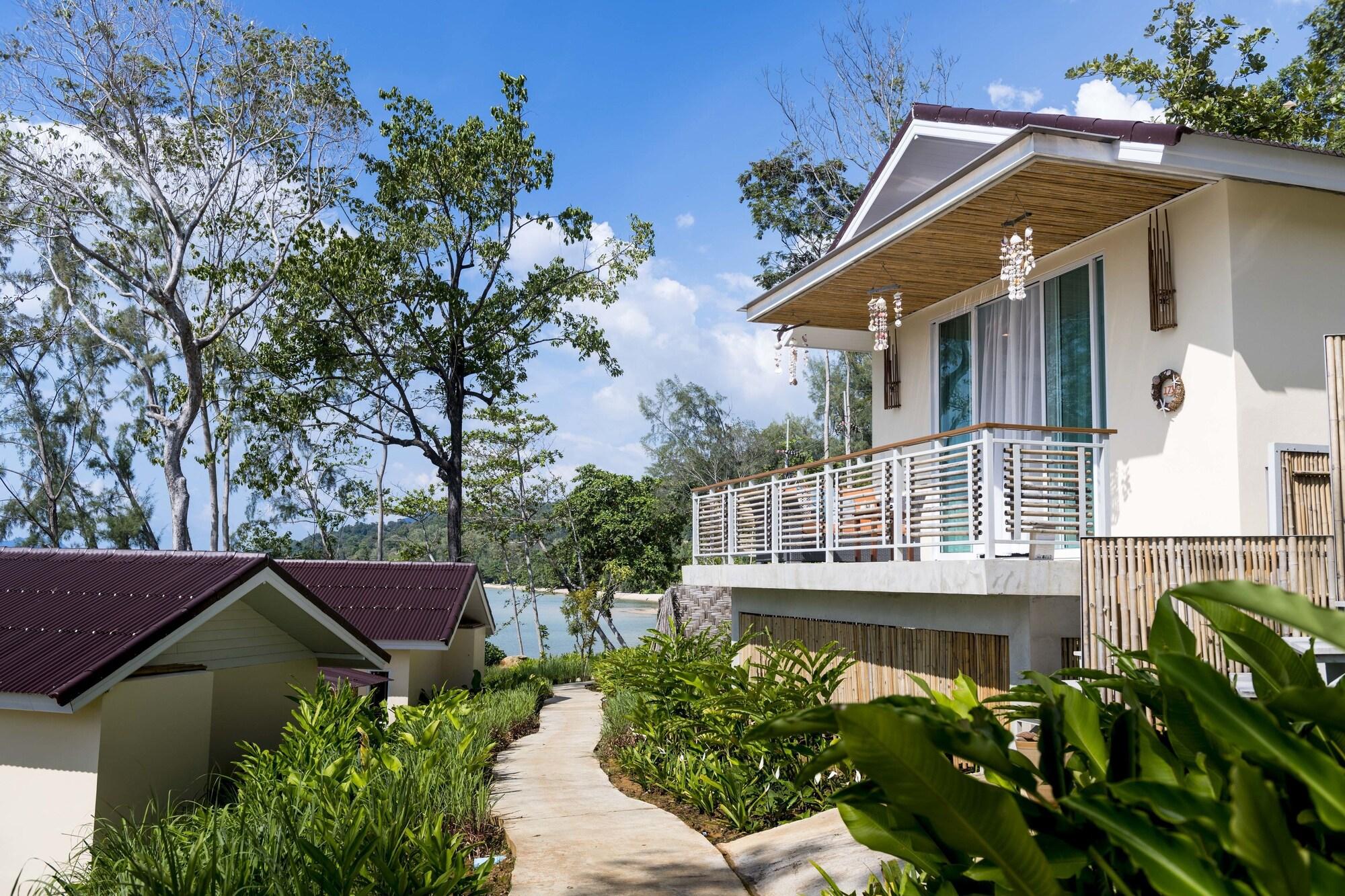 กระบี่โฮม รีสอร์ต รีสอร์ท 3*